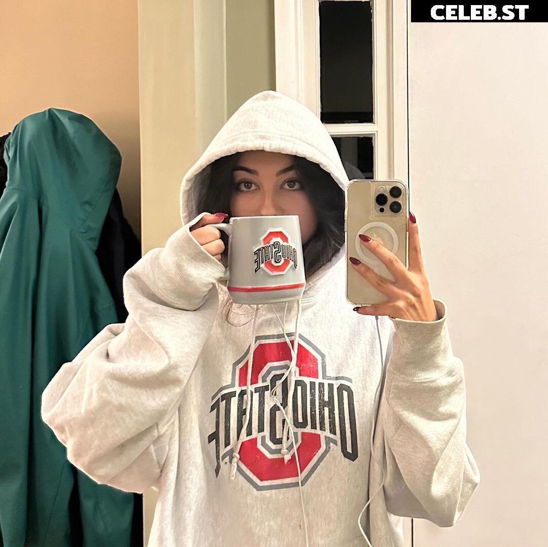 Reneé Monaco (peachmangojuice) Image 11876543