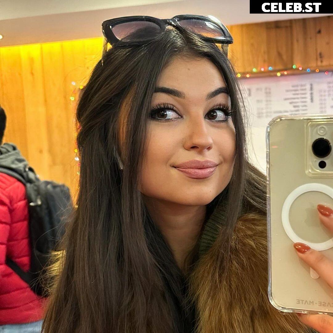 Reneé Monaco (peachmangojuice) Image 11876571