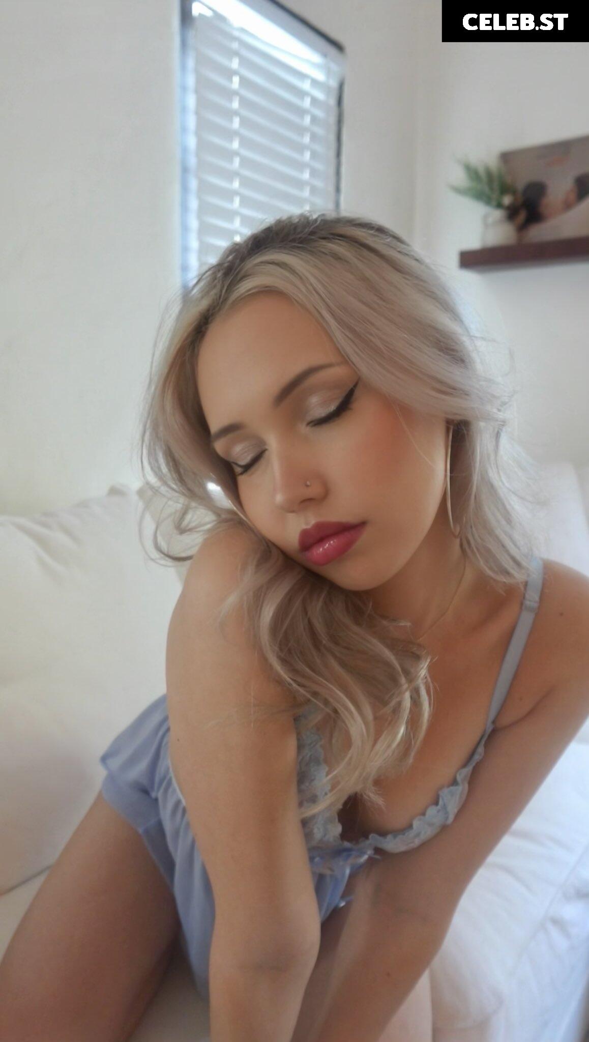 sydneefogg / sydneeerenae / prettyyinpink Image 11876669