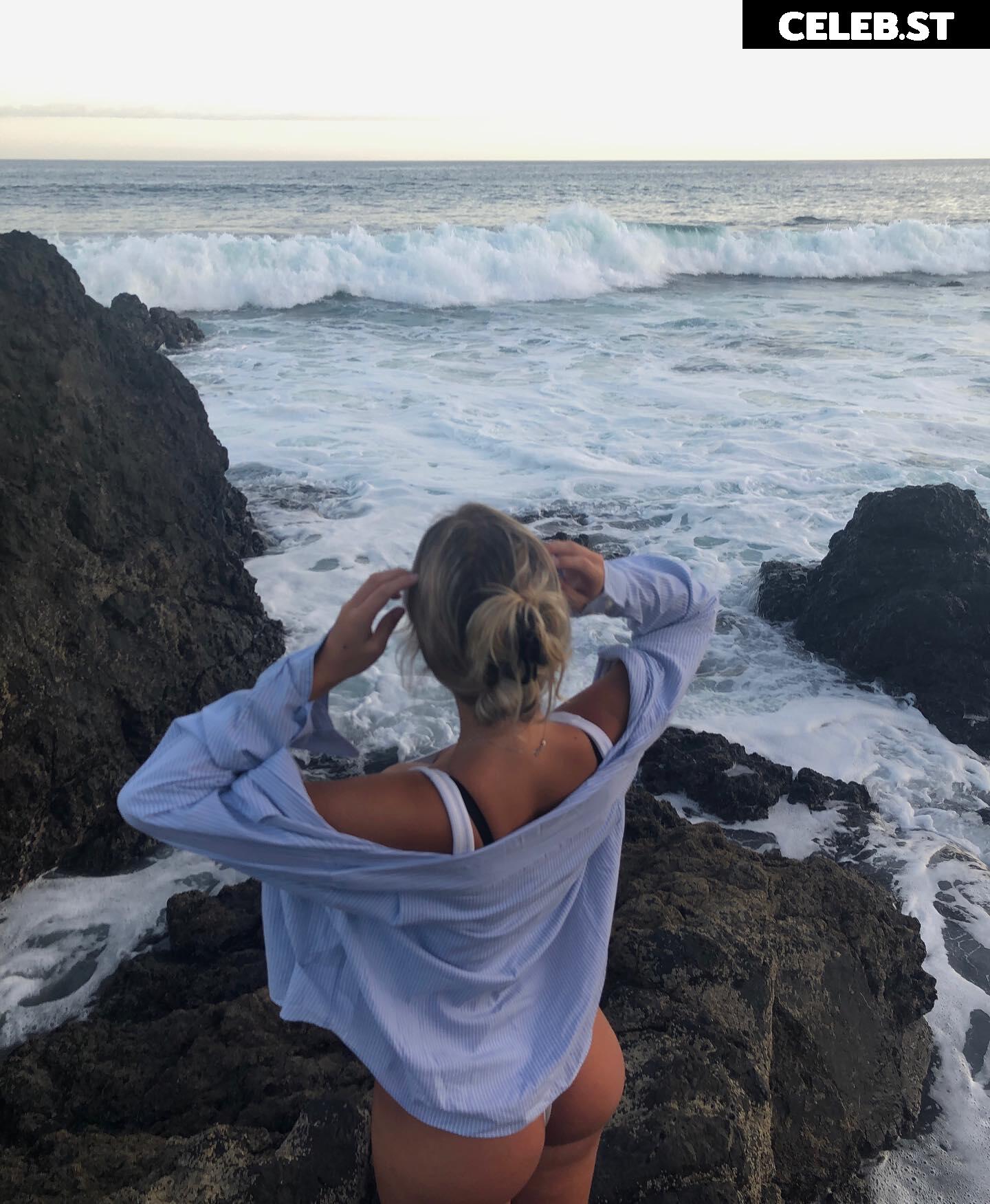 ellyy.ann / elly.ann / elly Image 11871967