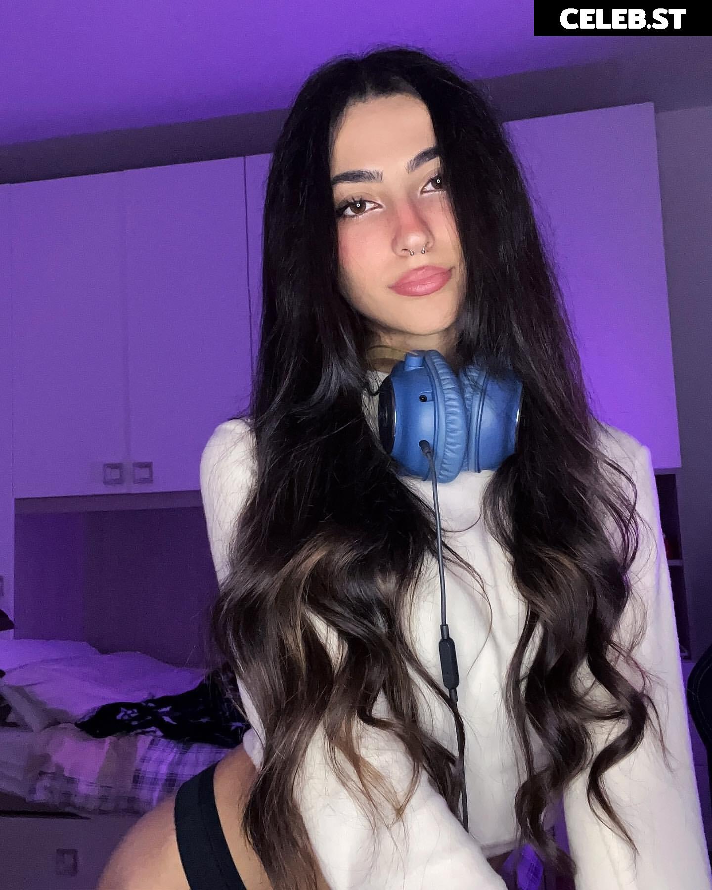 Lucrelisa - la.vica_ (twins) Image 11870543