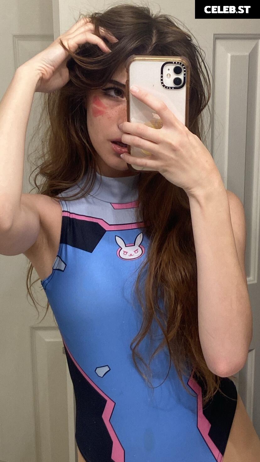 Blossom In The Moonlight / Myah Rodriguez Image 11870266