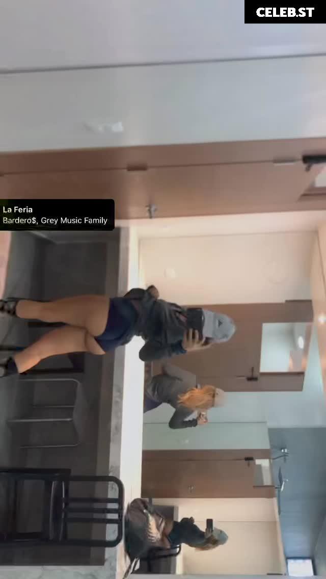 domevelezzz Image 11873178