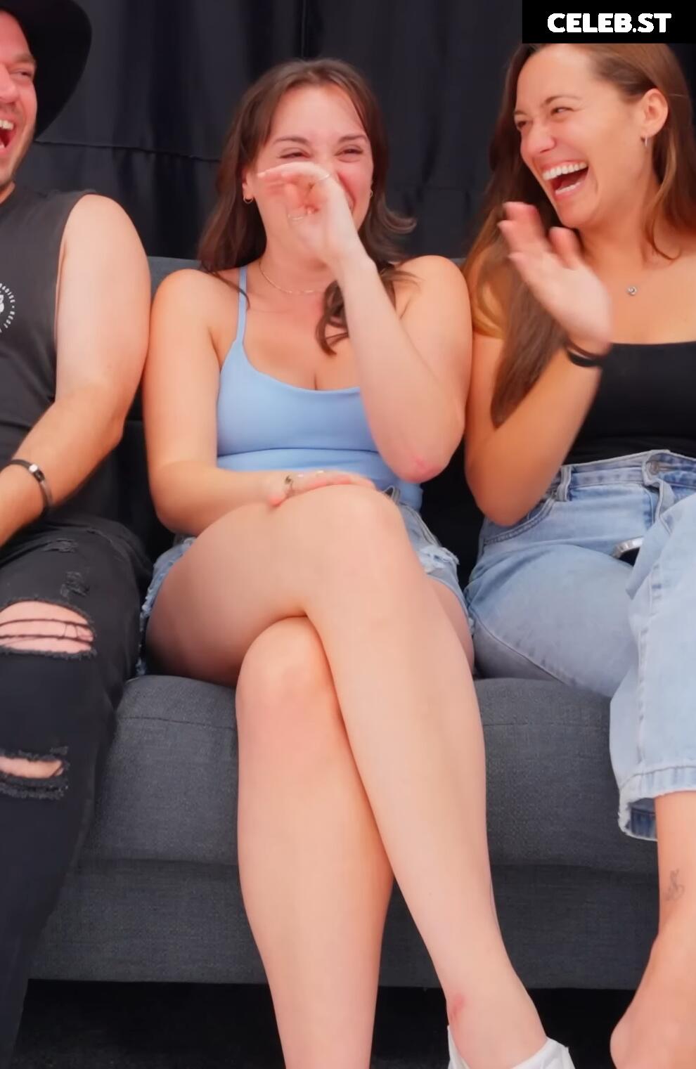 Abby boom / abbyboomofficial Image 11872593