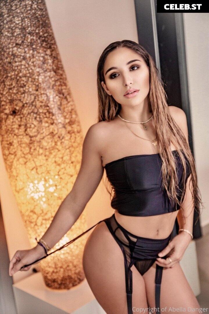 Abella Danger Image 1181591