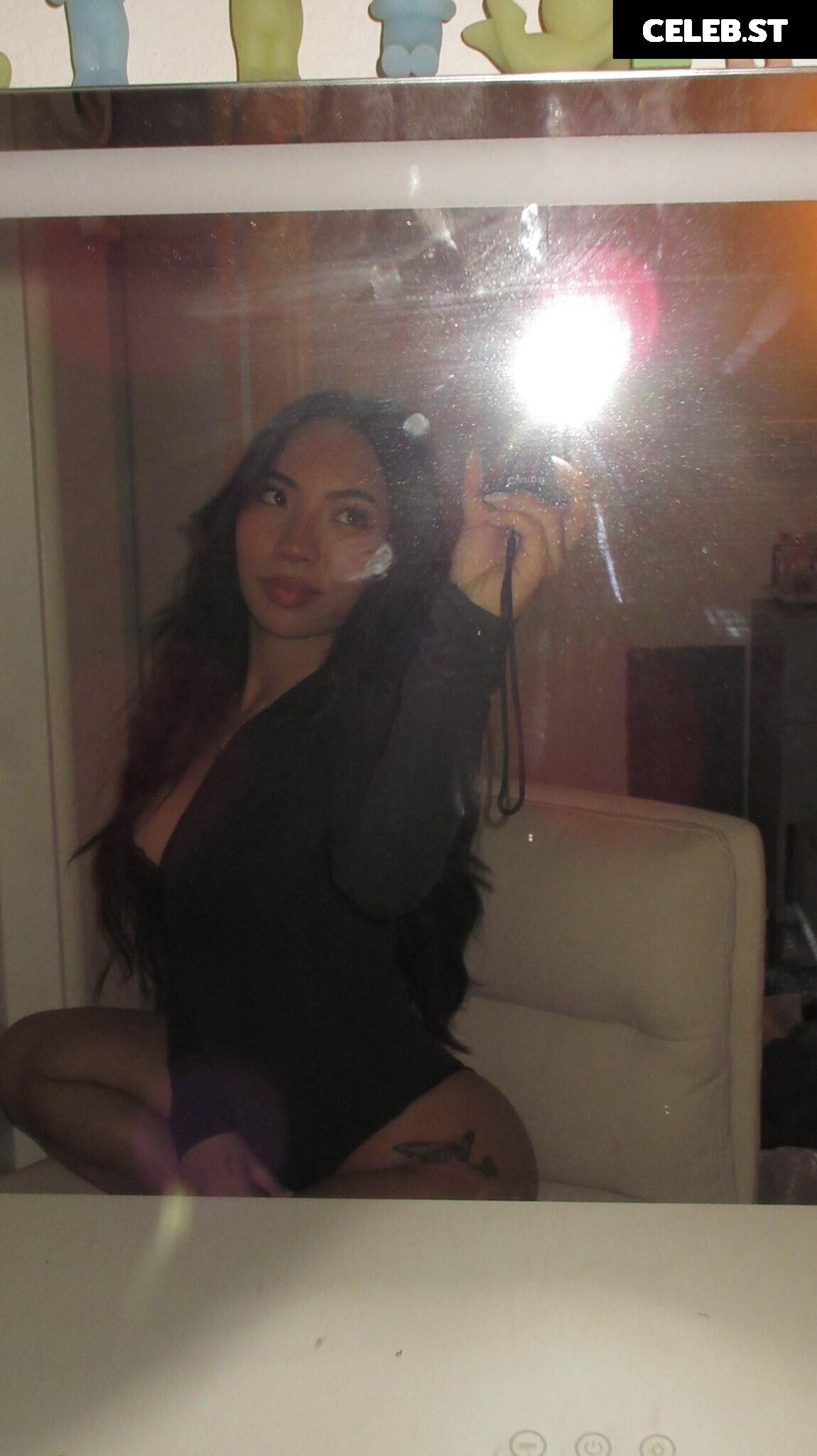 lilkasian / haleyy.nguyen Image 11821460