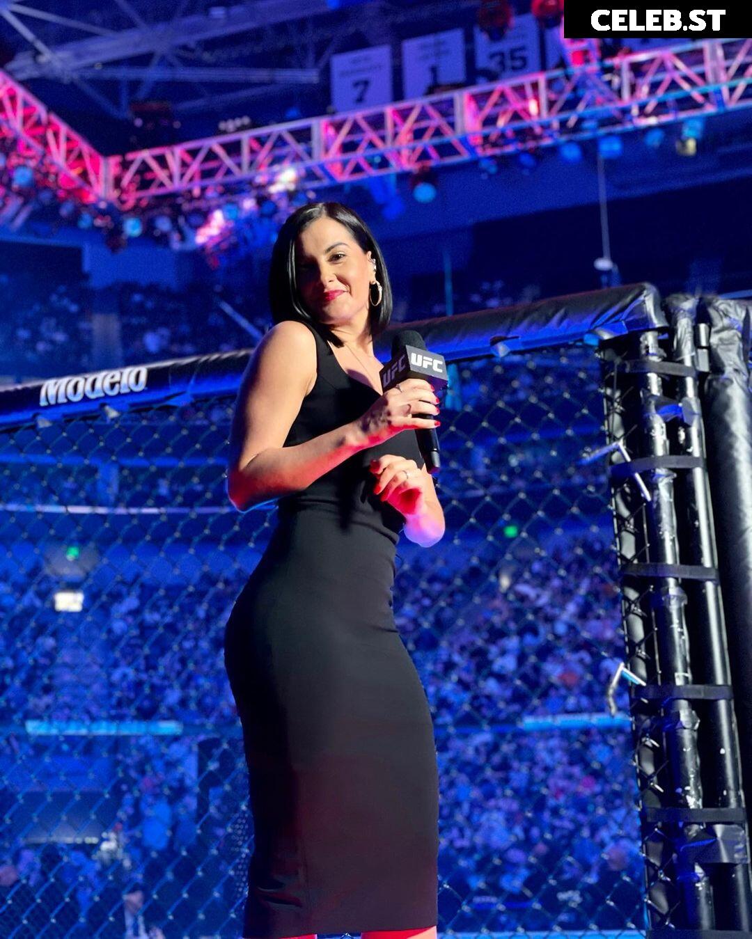 Megan Olivi Image 11895619