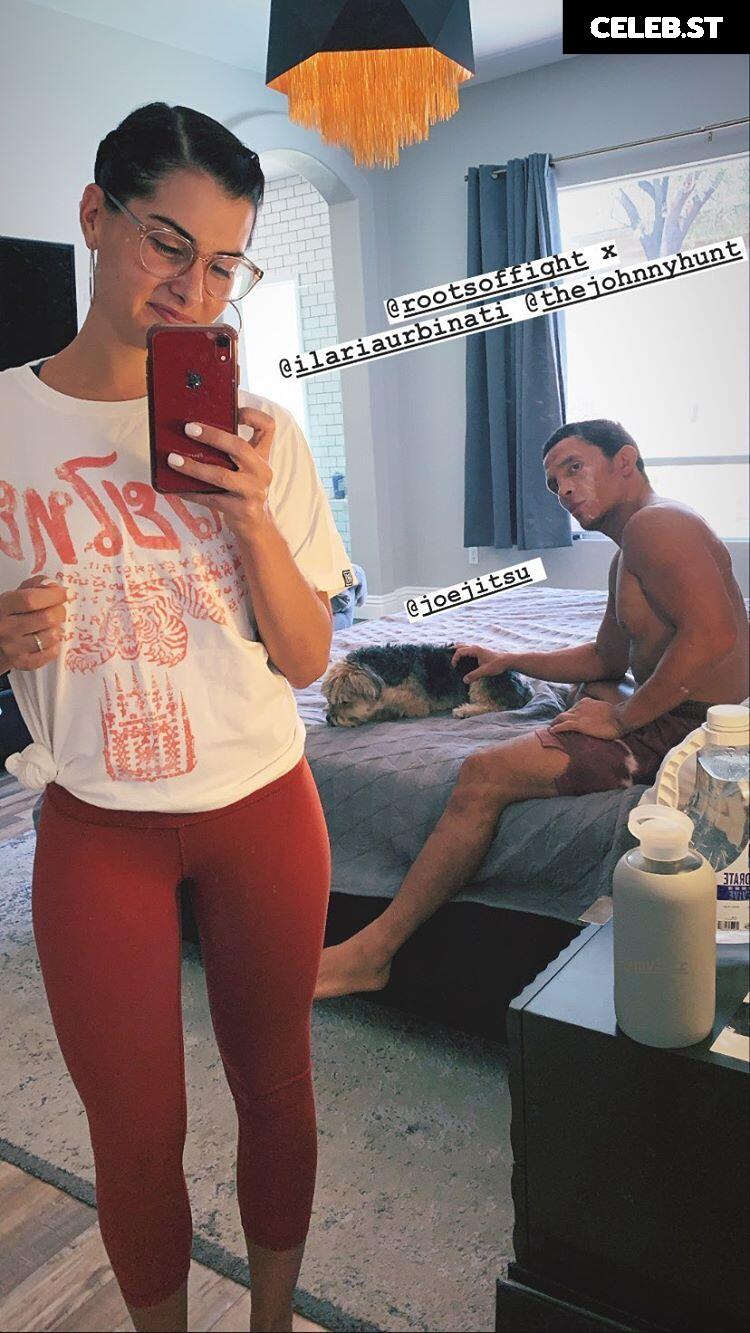 Megan Olivi Image 11895609