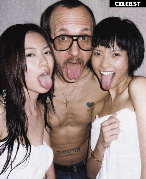 Terry Richardson with Girls Image 11895199