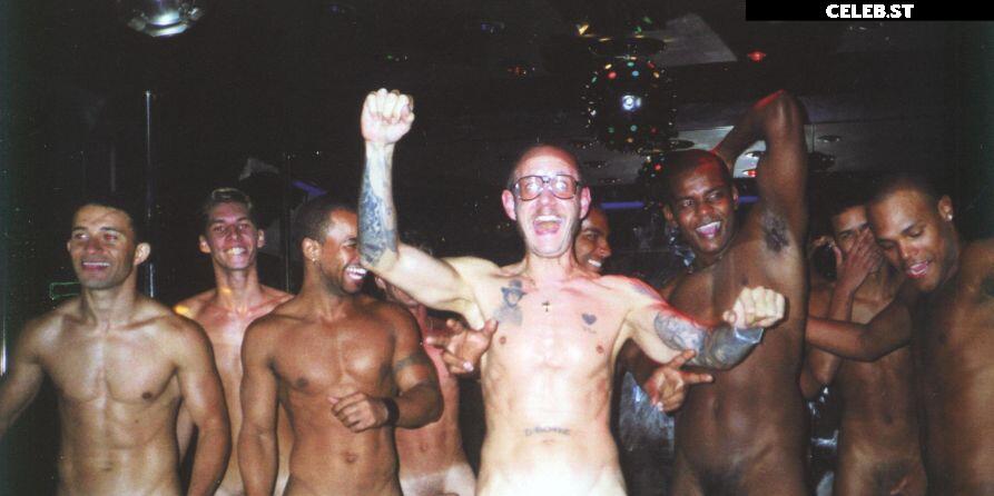 Terry Richardson with Girls Image 11895090