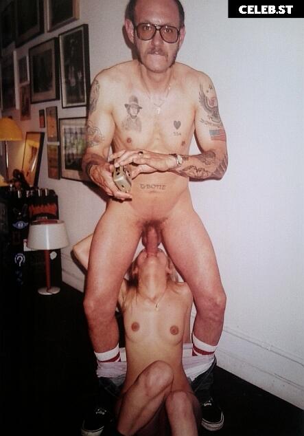 Terry Richardson with Girls Image 11895096