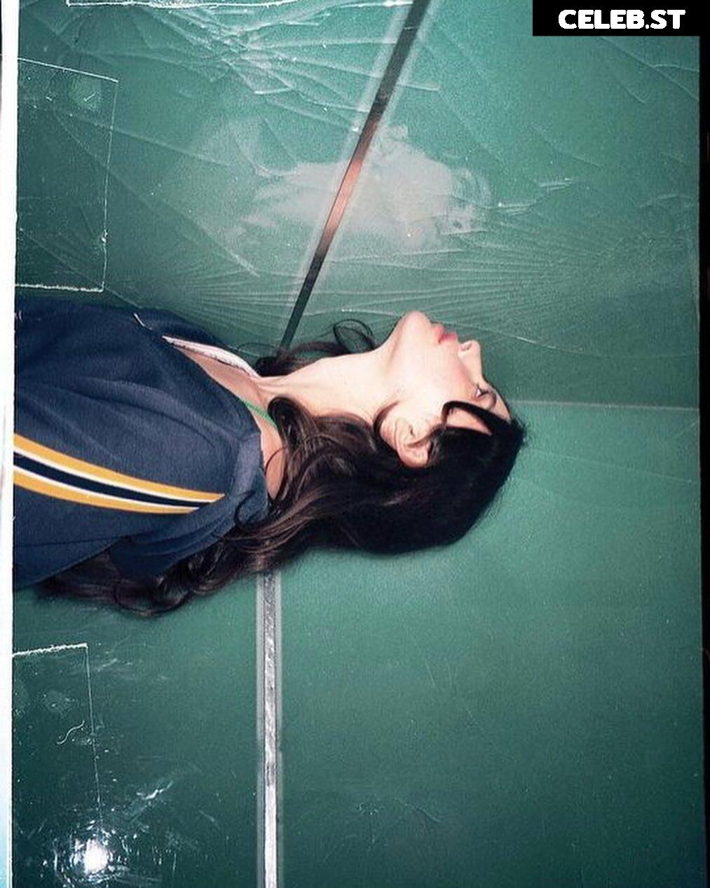 Gracie Abrams Image 11895379