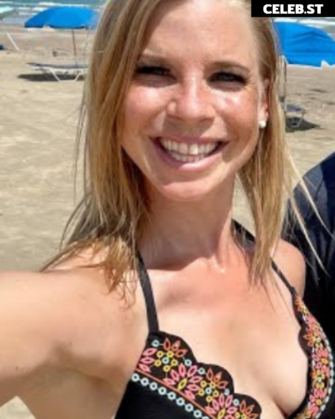 Ellie in Space / esherifftv Image 11897400