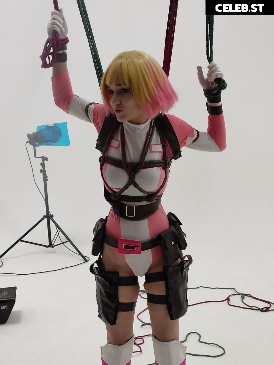 Donna loli Image 11897604