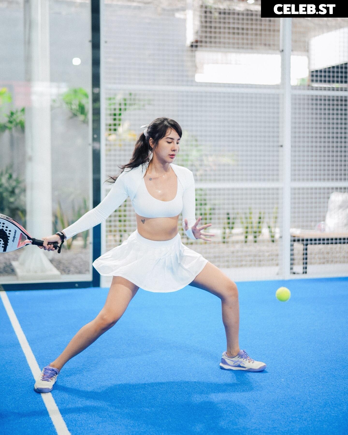 ANYA GERALDINE Image 11897116