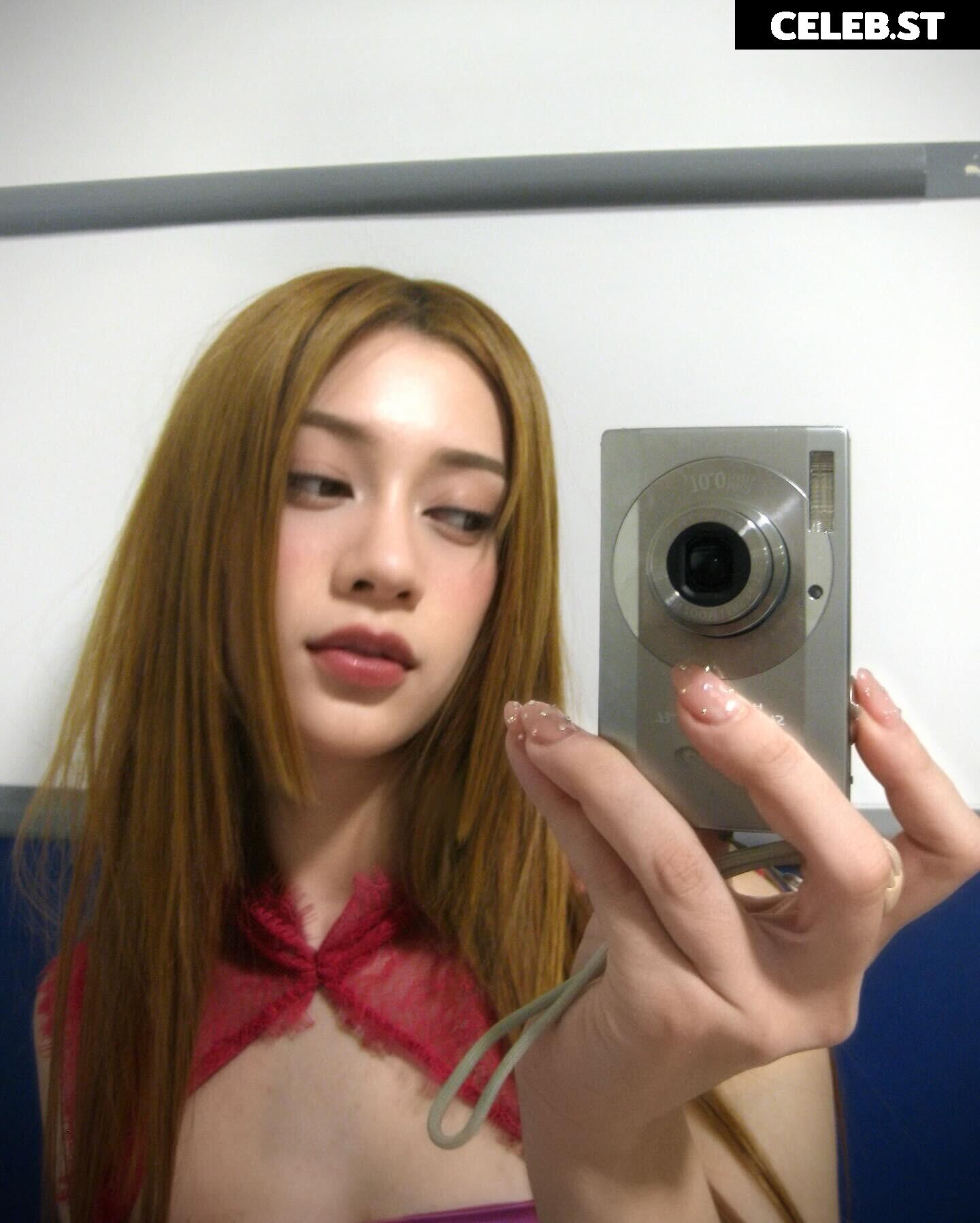 Megan Skiendiel (Katseye) Image 11897008