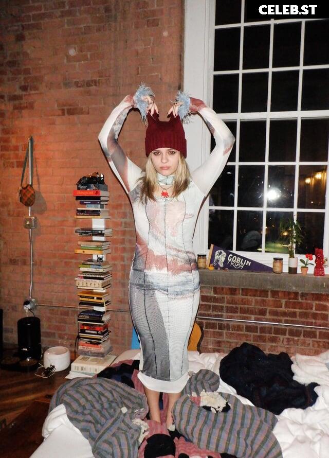 Maisy Stella Image 11896386