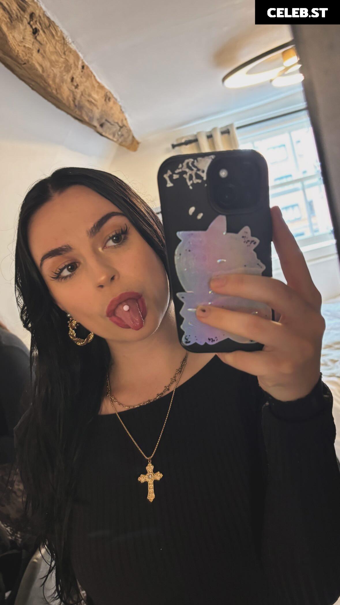 Yogscast Sophie Image 11891799