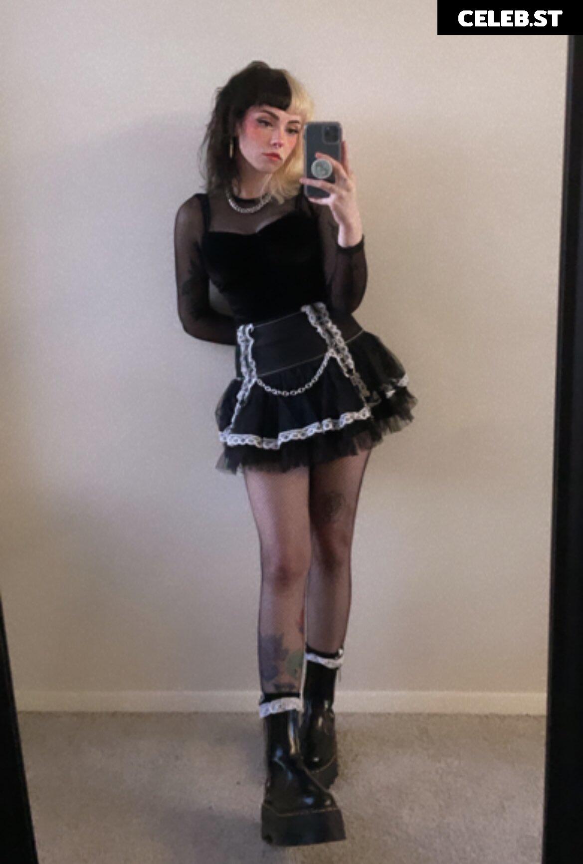 Emma Langevin Image 11890254