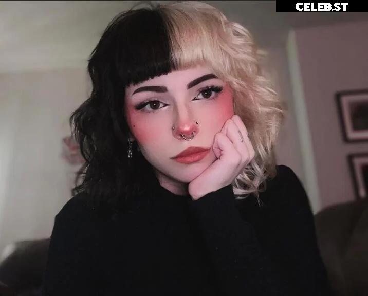 Emma Langevin Image 11890276