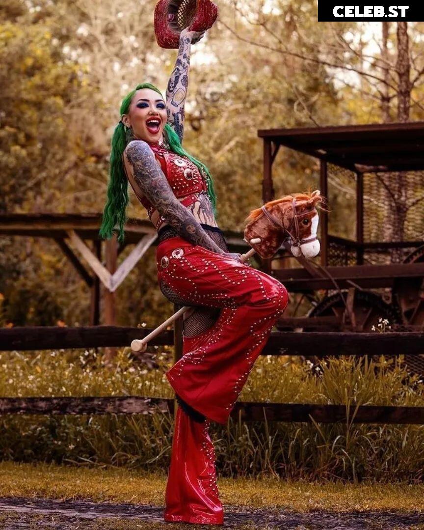 WWE Shotzi / Shotzi Blackheart Image 11893973