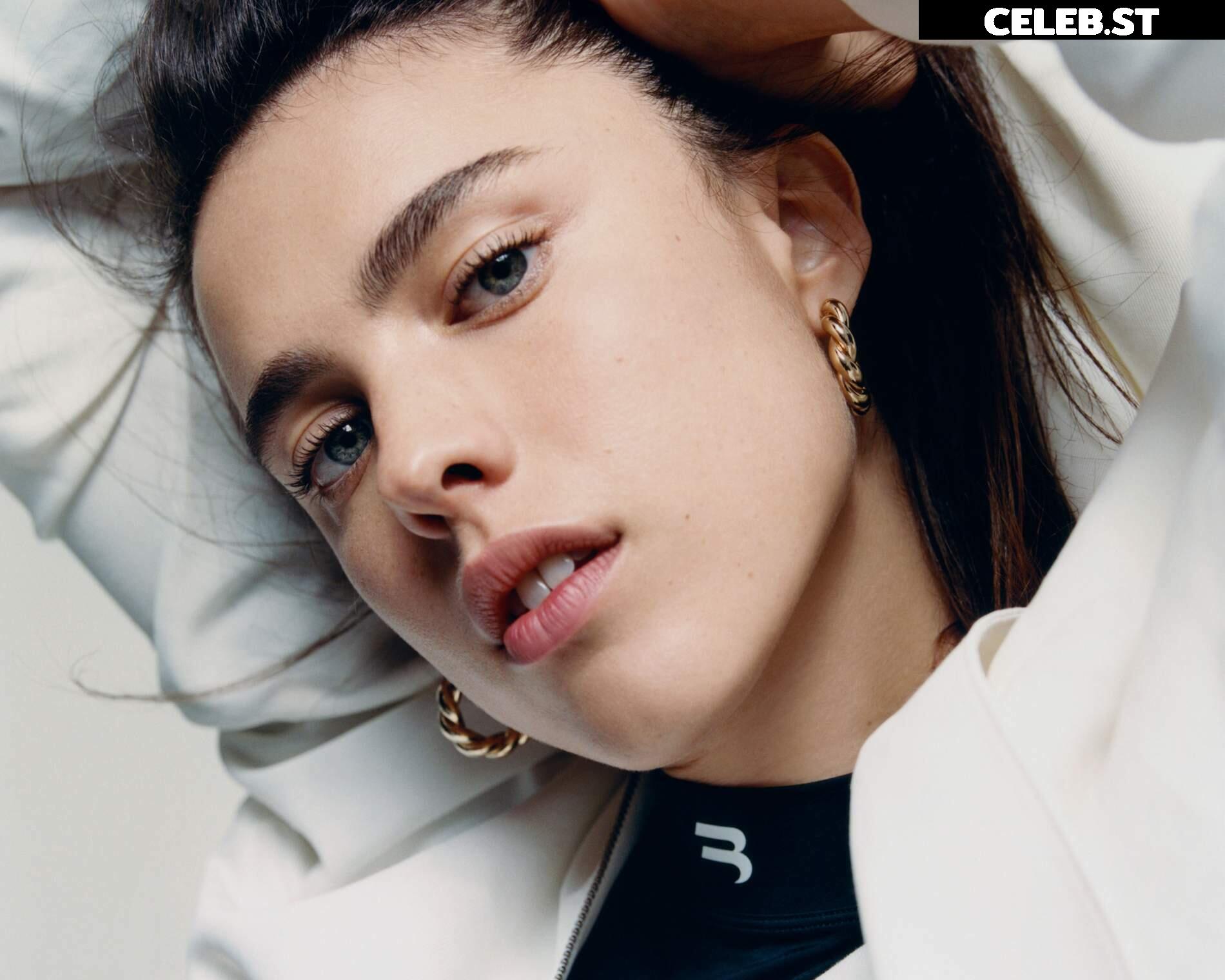 Margaret Qualley Image 11893888