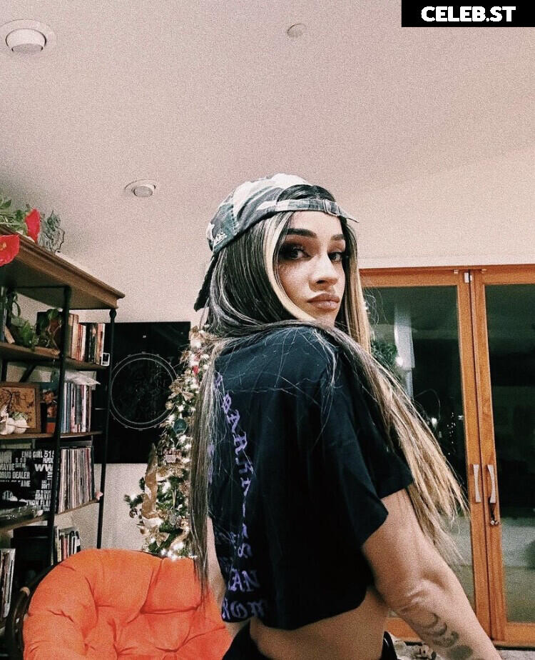 Dakota Kai Image 11893865