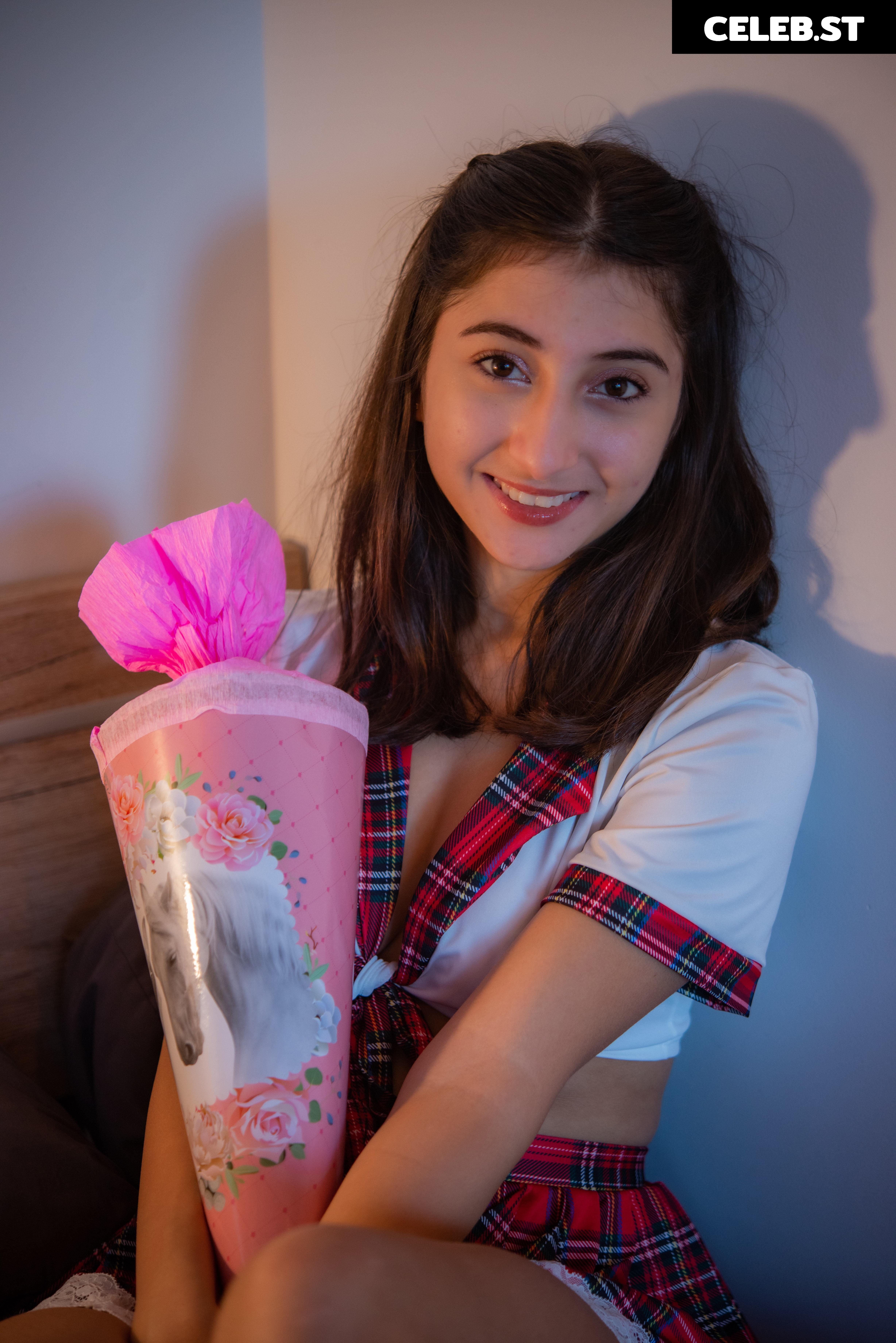 Milena Grace Image 118933