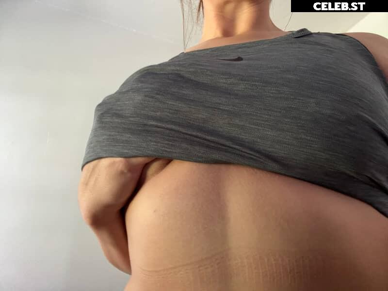 Chandler Olivia Hayden Image 11893227