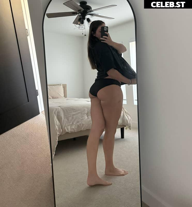 Chandler Olivia Hayden Image 11893236