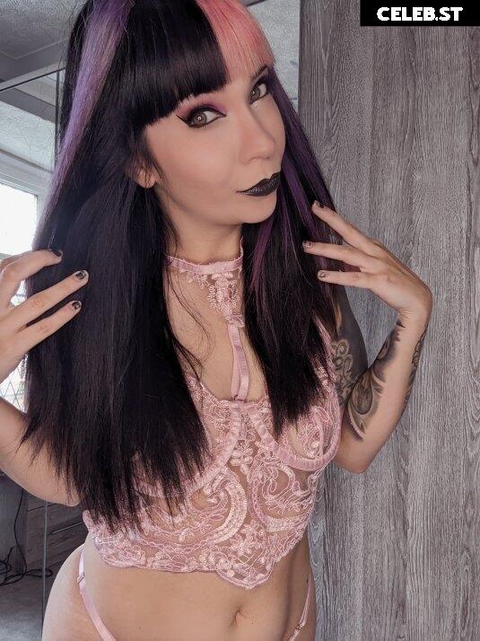 Chloe Drinkwater (Skarlett Riot Singer) Image 11892811