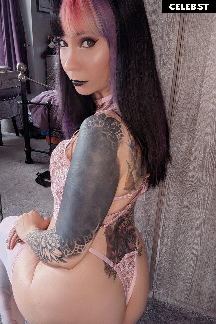 Chloe Drinkwater (Skarlett Riot Singer) Image 11892843