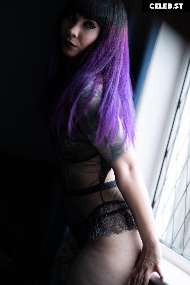 Chloe Drinkwater (Skarlett Riot Singer) Image 11892840