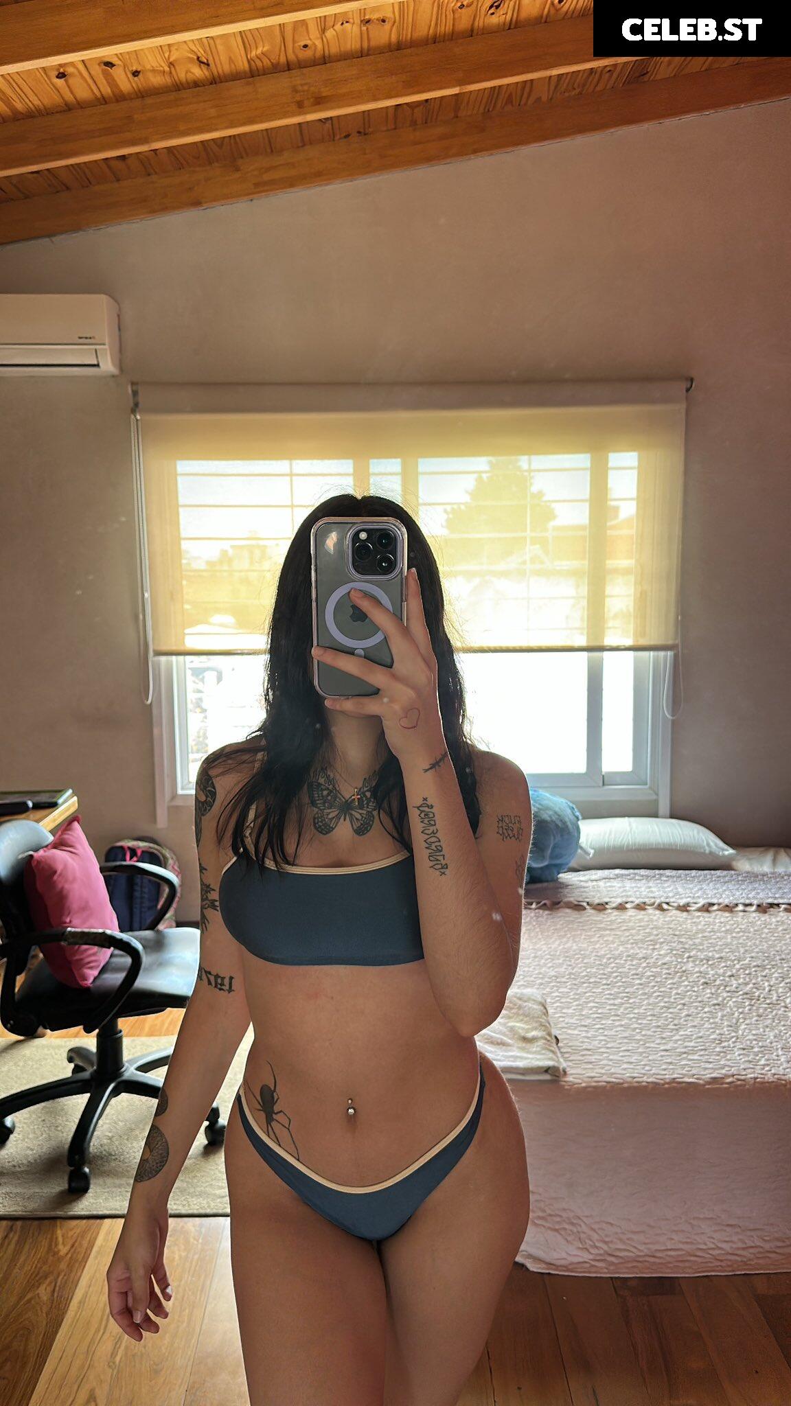 shuuliax / shulia / julivitolo Image 11888915