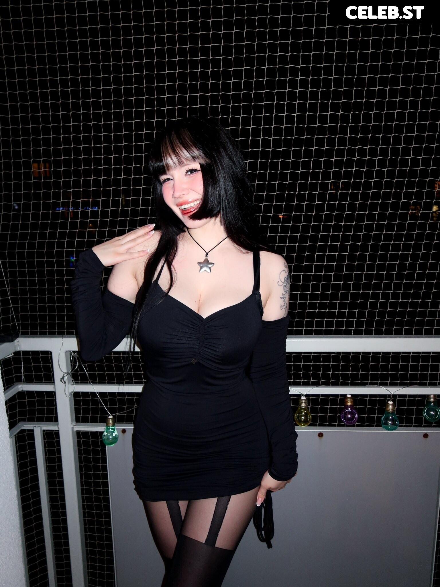 shini_waifu Image 11888857