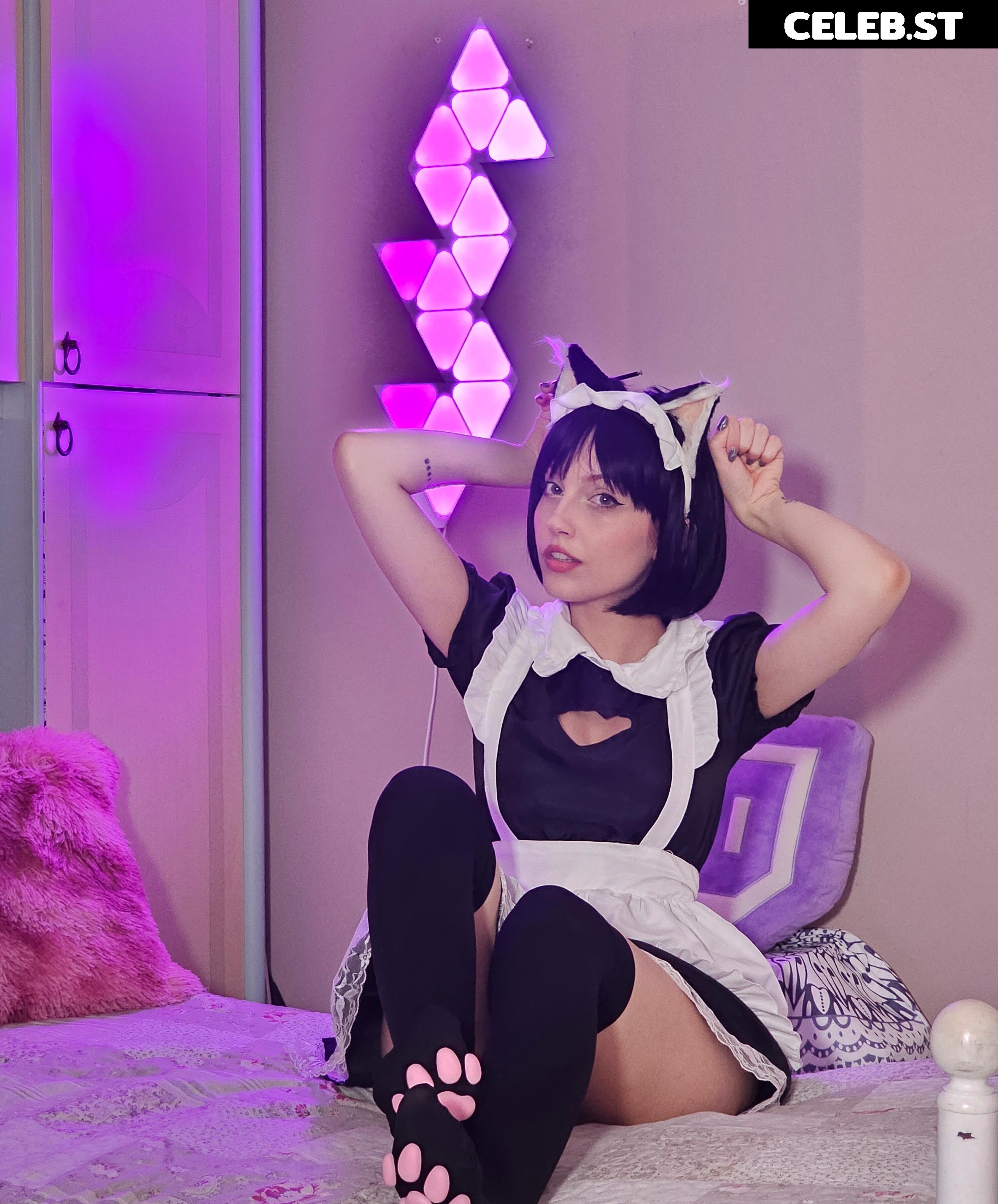 Mona Schon (Italian Streamer) Image 11888689