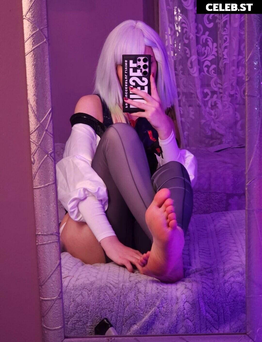 Mona Schon (Italian Streamer) Image 11888625