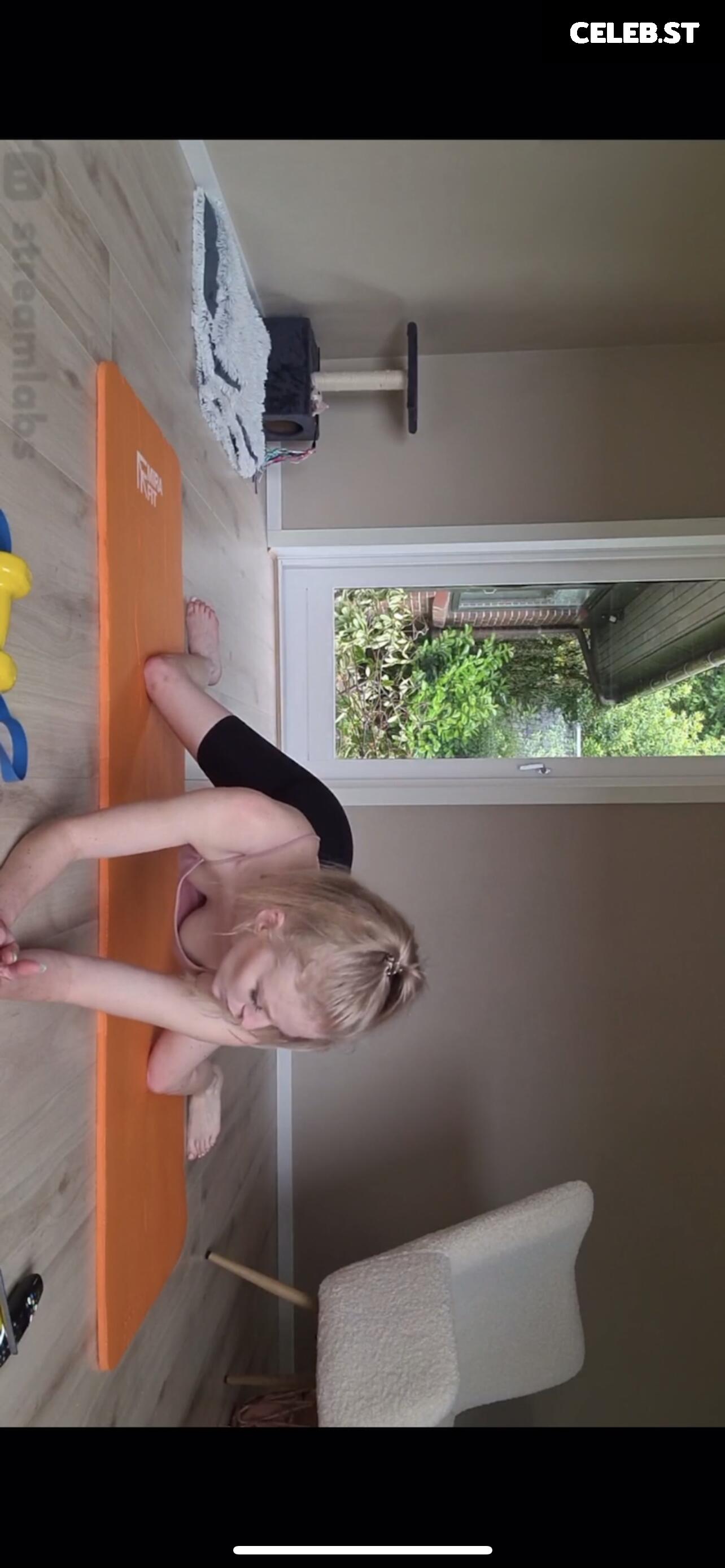 Copykat_/Itsyourkatrine Image 11888137