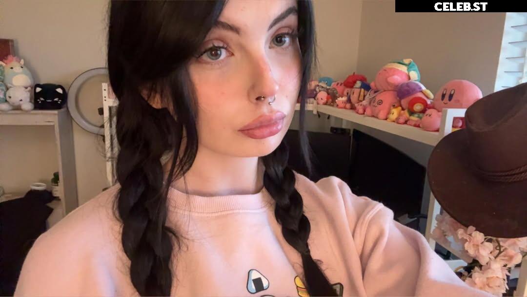 Mewstic / PetitePurrincess Image 11884597