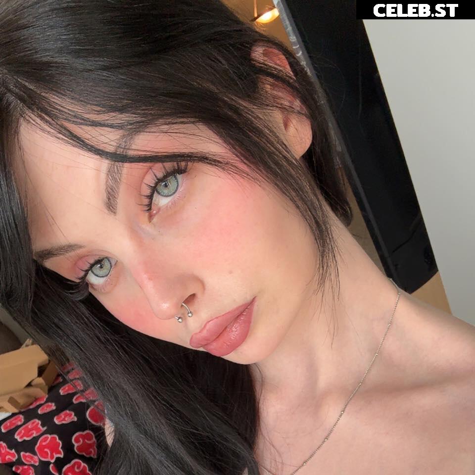 Mewstic / PetitePurrincess Image 11884631