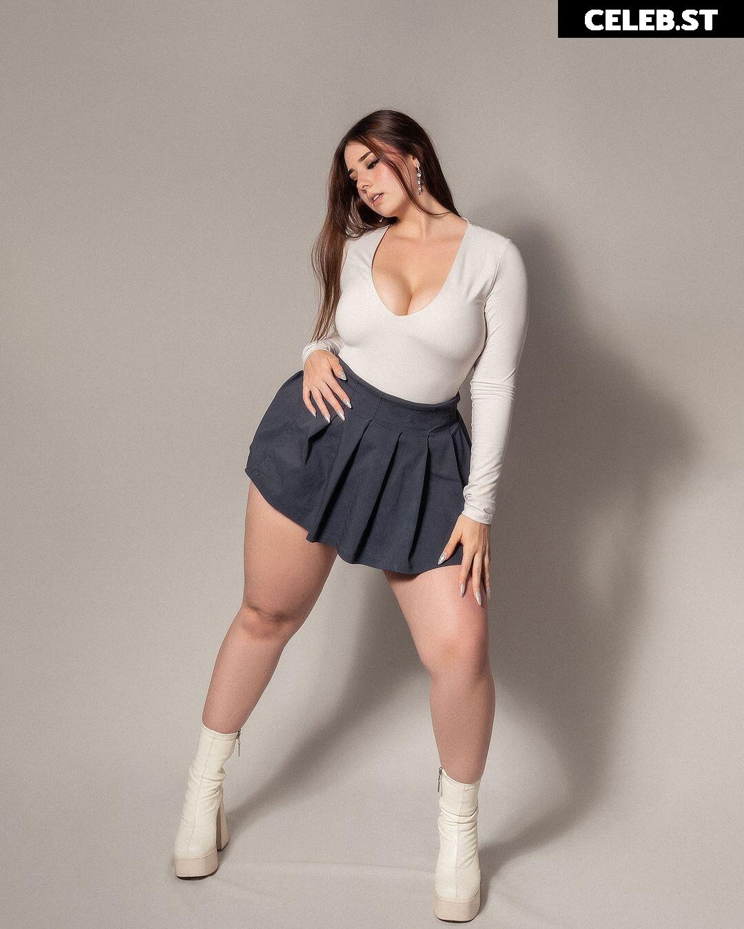 Marianahoyosr Image 11881385