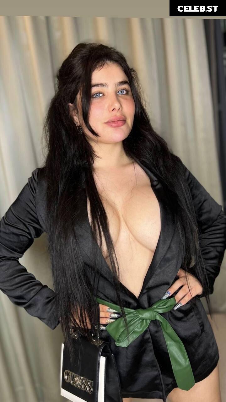 Angie Khoury Image 11880019