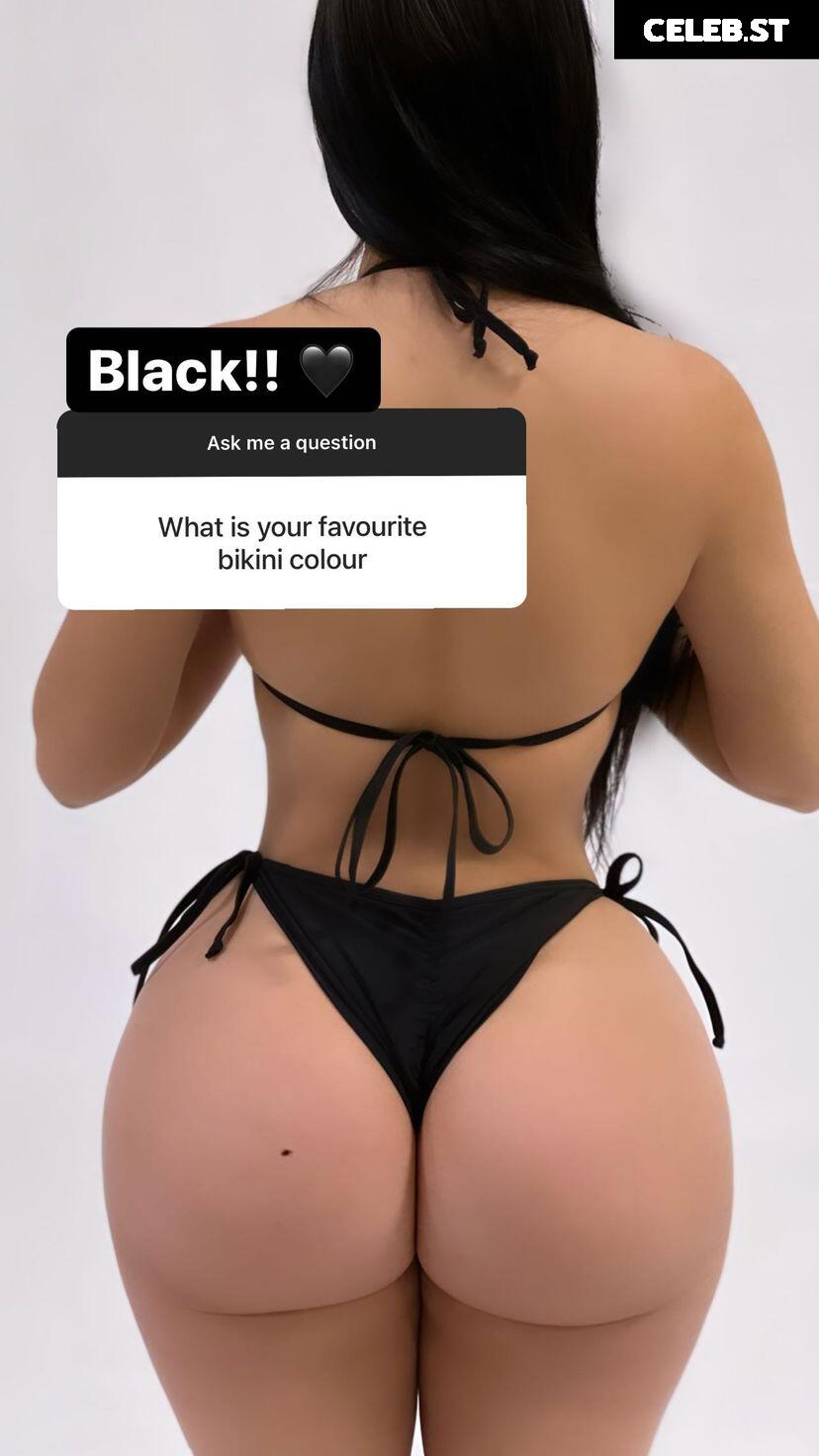 Jailyne Ojeda Image 11883410