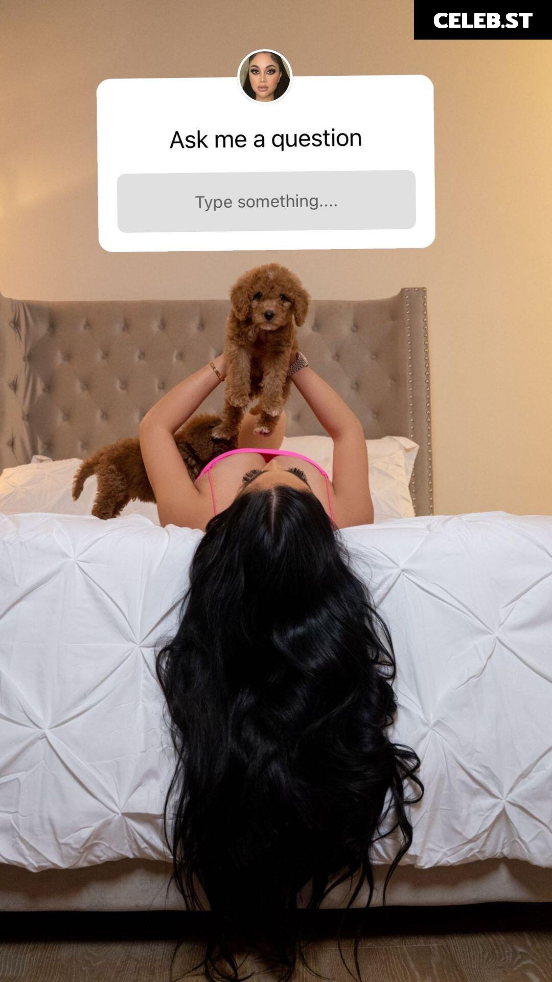 Jailyne Ojeda Image 11883439