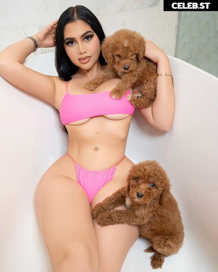 Jailyne Ojeda Image 11883450