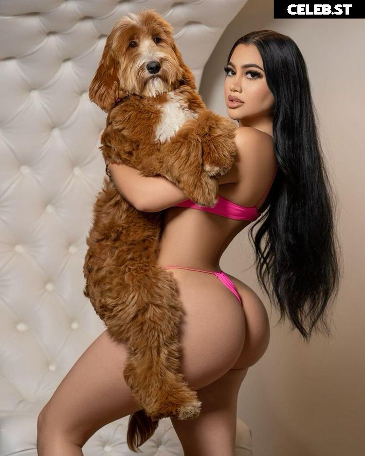 Jailyne Ojeda Image 11883448