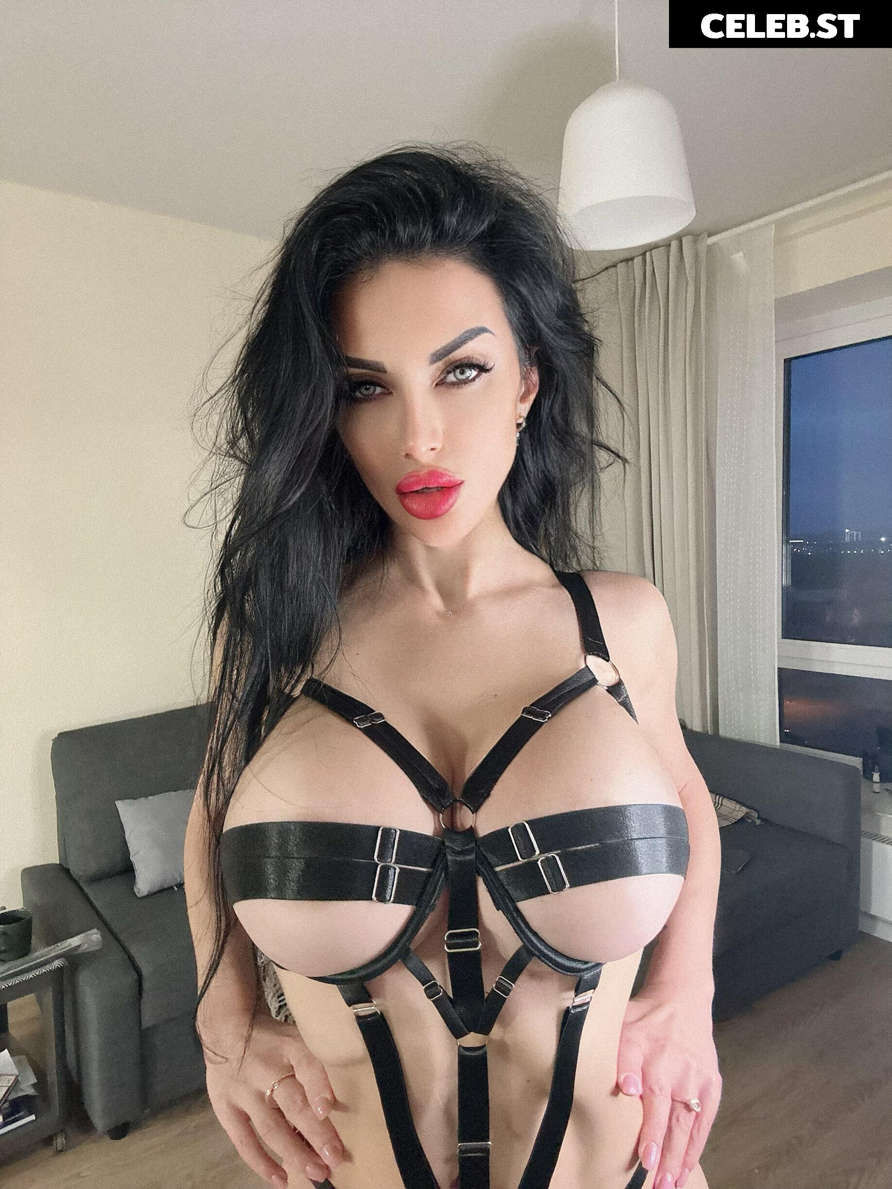 Evgeniya Donetsk | j__gri Image 11882293