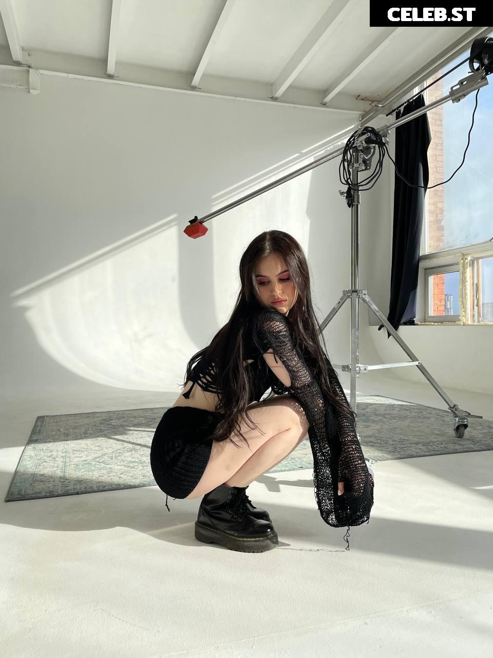 chr1swave Image 11889655