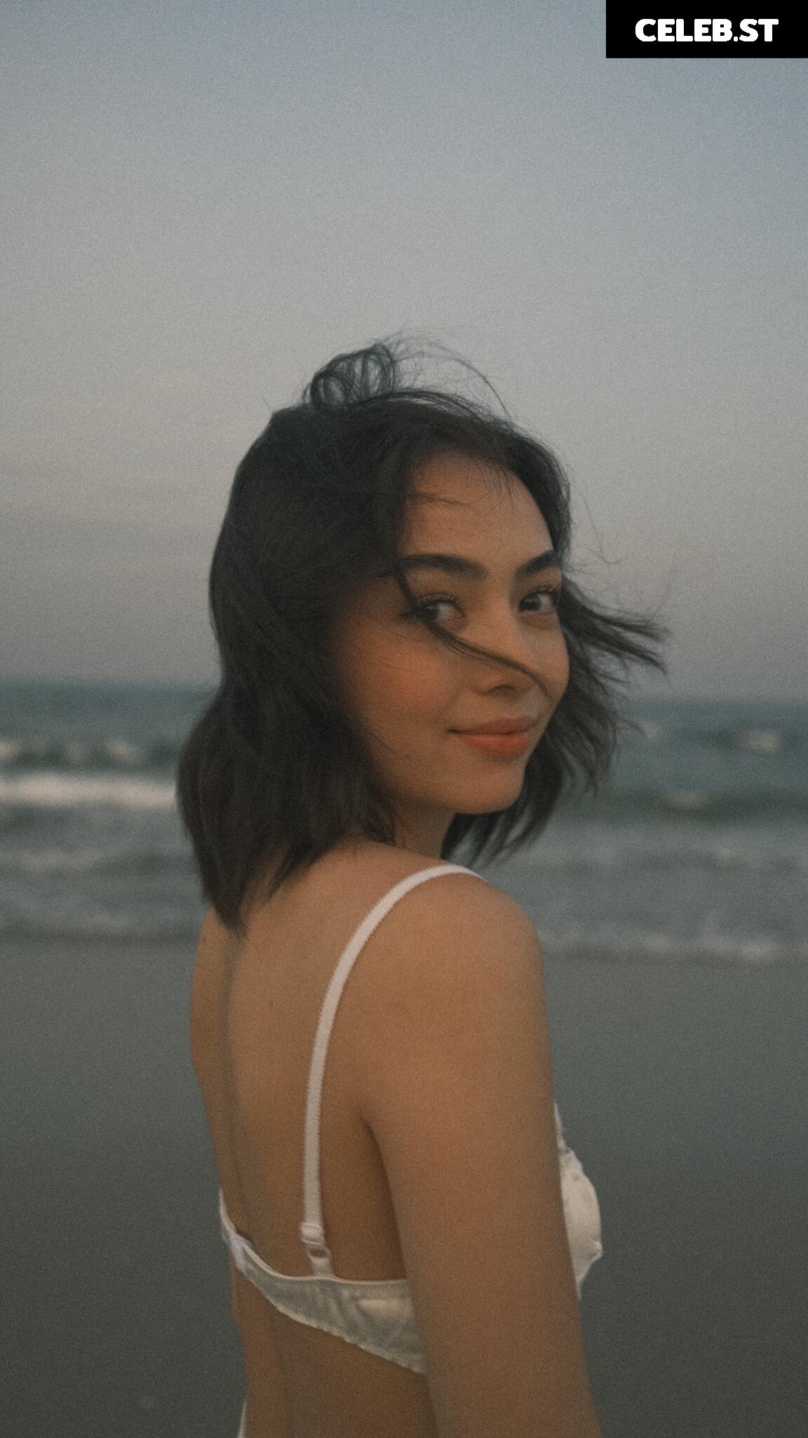 Sakura Shymko / sakurashymko Image 11889381