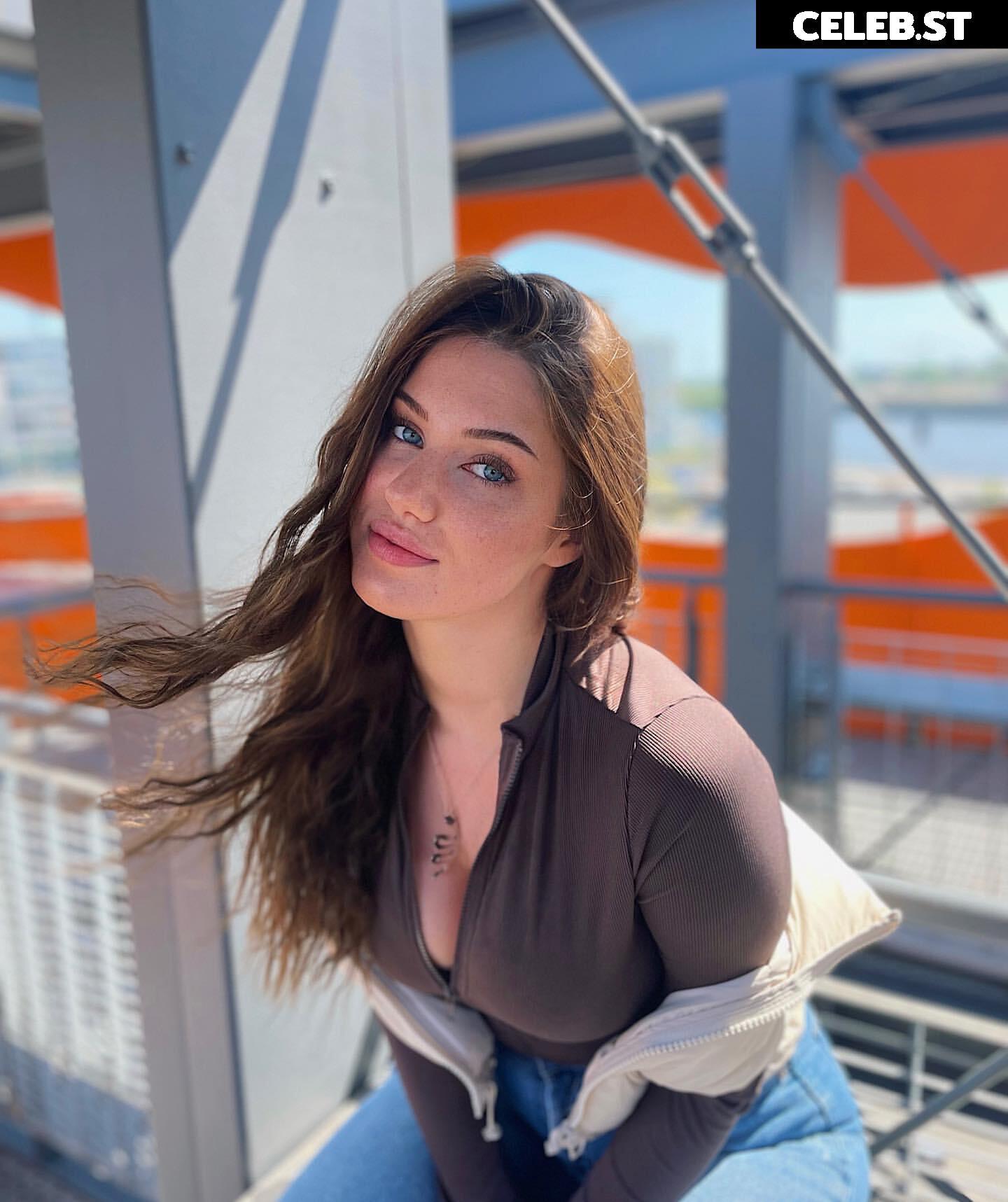 Fayesxh Image 11889301